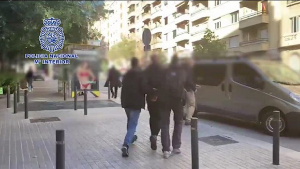 ep grupomadrid la policia nacional detiene en barcelona a un fugitivo buscado por las autoridades