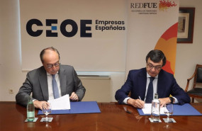 ep jose alberto gonzalez ruiz ceoe y fernando martinez redfue firmando el acuerdo