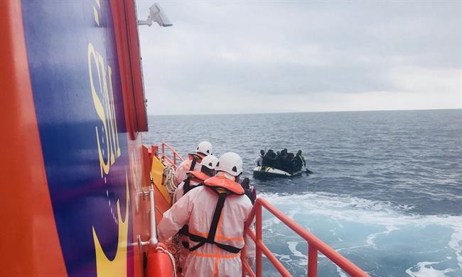 Rescate de patera | SALVAMENTO MARÍTIMO ep rescatepatera 20180714190402