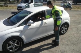 ep un guardia civil realizacontrolalcoholemia