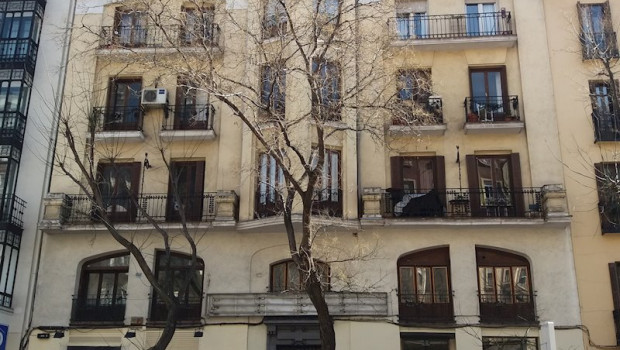 ep uno de los edificios de viviendas de la socimi vbare en madrid