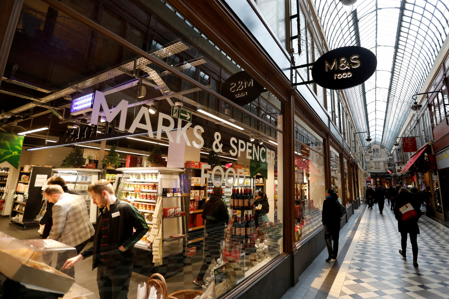 marks spencer annonce la fermeture prochaine de 11 magasins en france marks spencer annonce la fermeture prochaine de 11 magasins en france