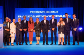 ep aema ha otorgado el titulo de presidente de honor a francisco martinez cosentino justo ep aema ha otorgado el titulo de presidente de honor a francisco martinez cosentino justo