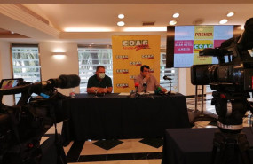 ep archivo   el coordinador provincial de coag almeria andres gongora presenta el modelo de contrato