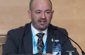 ep archivo   el patron mayor de burela basilio otero presidente de las cofradias espanolas
