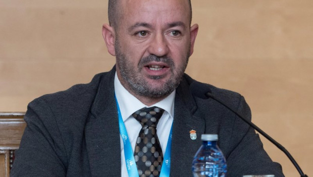 ep archivo   el patron mayor de burela basilio otero presidente de las cofradias espanolas
