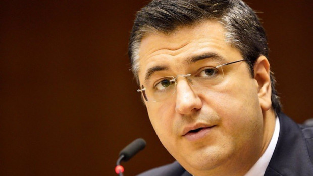 ep archivo   el presidente del comite de las regiones de la ue apostolos tzitzikostas durante la 139
