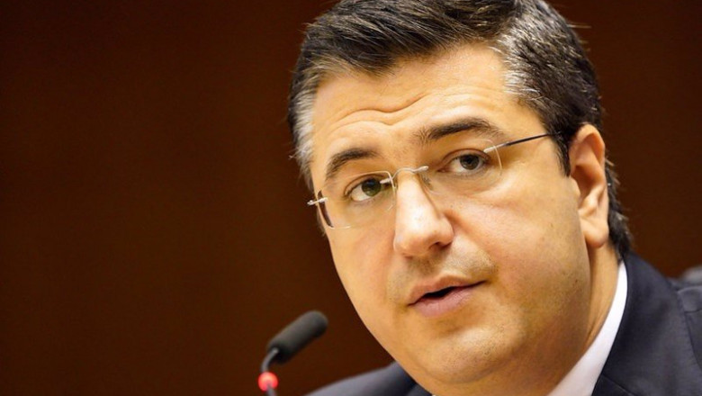 ep archivo   el presidente del comite de las regiones de la ue apostolos tzitzikostas durante la 139