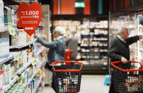 ep archivo   gente comprando en supermercado