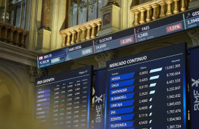 ep archivo   interior de la bolsa de madrid a 15 de septiembre de 2025 en madrid espana