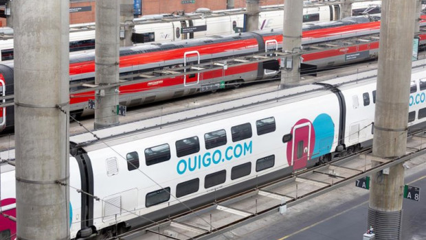 ep archivo   trenes de ouigo iryo y renfe en la estacion de atocha