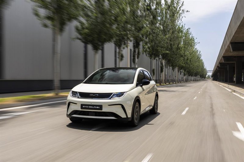 BYD, rival chino de Tesla, cae con fuerza tras ganar un 30% menos en el segundo trimestre