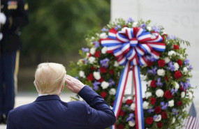 ep el presidente de estados unidos donald trump en el cementerio nacional de arlington