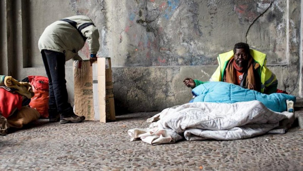 ep inmigracion inmigrantes viviendo en la calle pobreza pobre pobres sudafricanos sudafricano sin