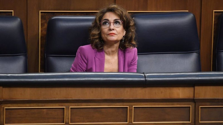 ep la vicepresidenta primera y ministra de hacienda maria jesus montero durante una sesion plenaria 20240723173003 ep la vicepresidenta primera y ministra de hacienda maria jesus montero durante una sesion plenaria 20240723173003