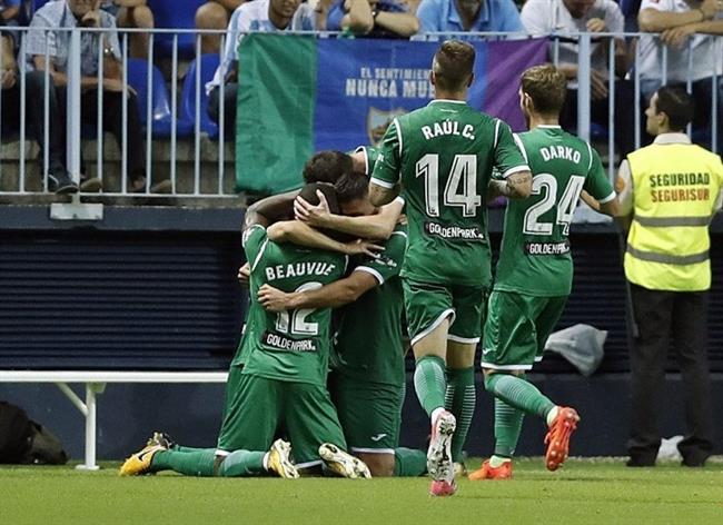 Los jugadores del Leganés celebran el 0-2 | LALIGA ep los jugadoresleganes celebran0-2