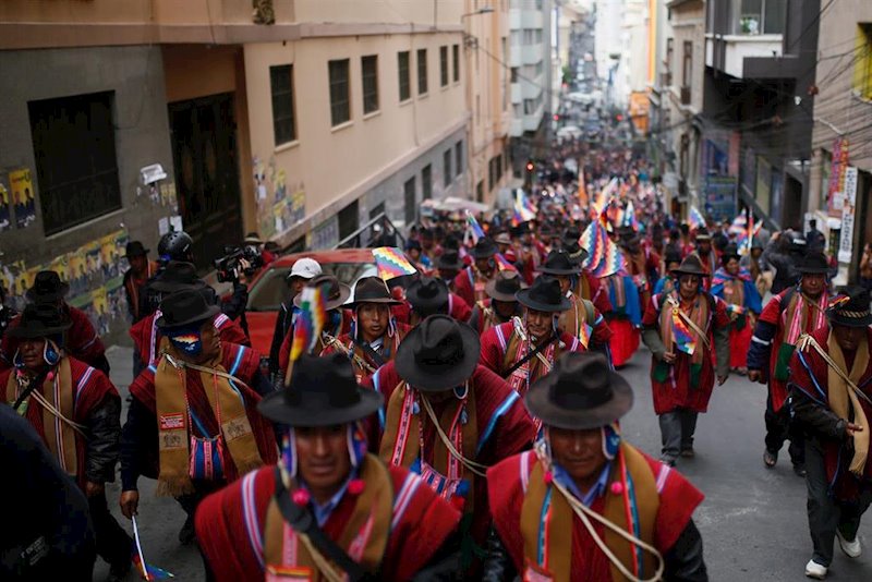 ep manifestacion en la paz a favor del dimitido presidente de bolivia evo morales
