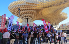 ep marcha de ccoo durante la huelga en caixabank celebrada el 22 de junio de 2021