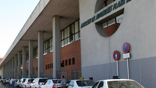 ep taxis en la estacion de plaza de armas de sevilla