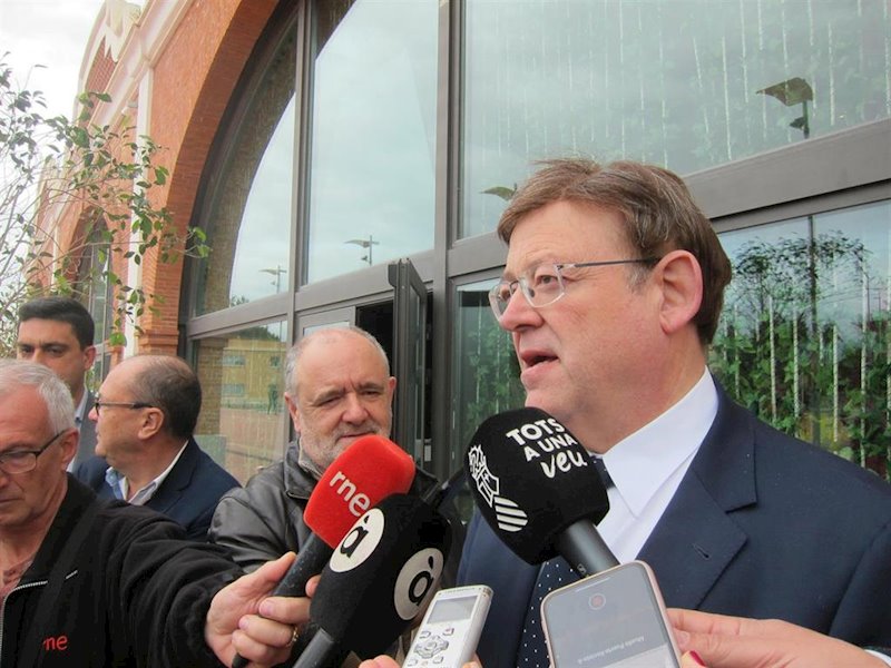 ep ximo puig presidente de la generalitat valenciana imagen de archivo