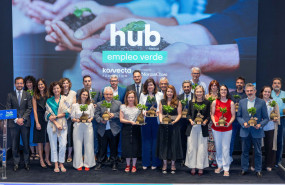foto de familia evento hub empleo verde foto de familia evento hub empleo verde