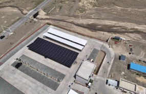 ep aiko solar implementa sus modulos en la estacion de recarga solar mas alta del mundo
