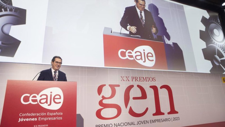 ep archivo ceaje apoya la candidatura de antonio garamendi a presidir la ceoe ep archivo ceaje apoya la candidatura de antonio garamendi a presidir la ceoe