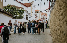 ep archivo   el barrio de la estacion de haro vuelve a ser el centro del mundo del vino