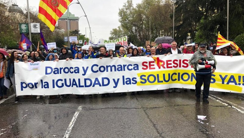ep archivo   representantes de daroca y comarca en la manifestacion en madrid