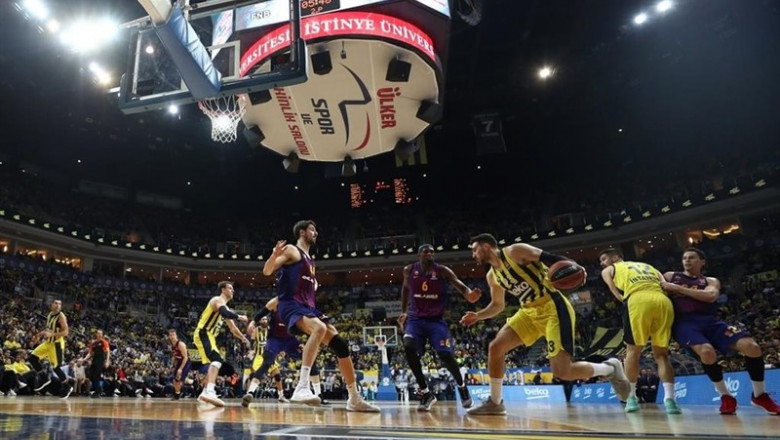 Baloncesto/Euroliga. | TWITTER.COM/FBBASKETBOL ep baloncestoeuroliga- cronicafenerbahe - bara lassa 88-82