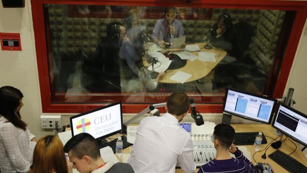 Día Mundial de la Radio en el CEU | CEU ep dia mundialla radioceu