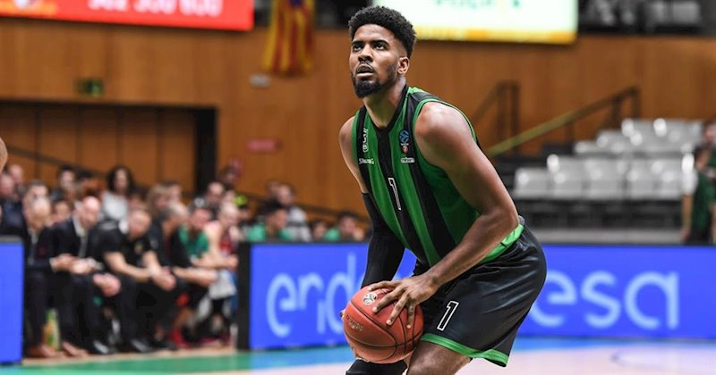 ep el jugador del club joventut badalona shawn dawson en un partido