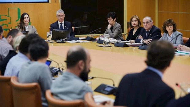 ep el lehendakari inigo urkullu y cuatro consejeros dan explicaciones ante la diputacion permanente