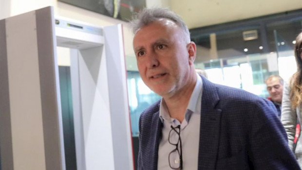 ep el presidente de canarias angel victor torres en su llegada al comite federal del psoe en ferraz