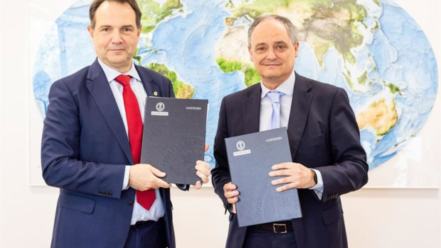 ep enaire y la upm crean una catedra de gestion de trafico aereo con una inversion anual de 55000