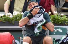 ep june 3 2019 - paris france the roland garros 2019 tennis tournament argentine tennis player juan martindel potro during the match with russian tennis player karen khachanov june 03 2019 france paris sergei vishnevskiikommersantcontacto