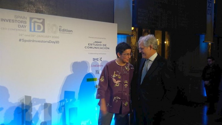 La ministra de Asuntos Exteriores, UE y Cooperación, Arancha González Laya, y el presidente de la CNMV, Sebastián Albella. | EUROPA PRESS ep la ministra de asuntos exteriores ue y cooperacion arancha gonzalez laya y el presidente de la