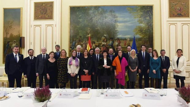 ep la ministra de educacion y formacion profesional en funciones isabel celaa con fundaciones del