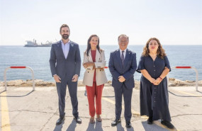 ep la presidenta de redeia beatriz corredor el presidente de la ciudad autonoma juan jesus vivas el