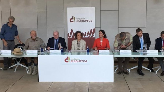 ep la reina sofiasu visitayacimientoatapuerca