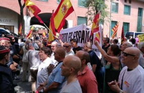 ep manifestacionbarcelonafavorla guardia civil