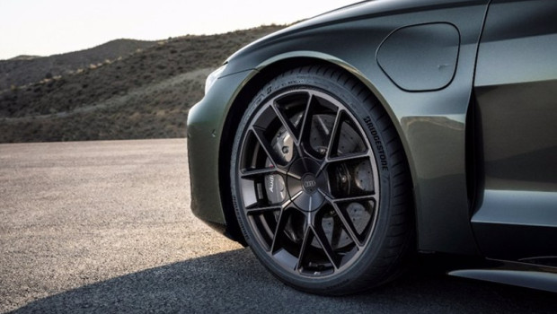 ep potenza sport a el nuevo neumatico de bridgestone