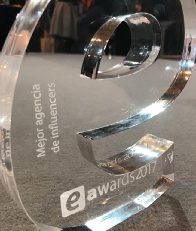 SocialPubli.Com obtiene el eAwards | SOCIALPUBLI.COM ep socialpublicom obtieneeawards