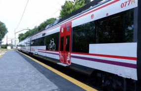 ep tren de cercanias habilitado para bicis y sillas de ruedas