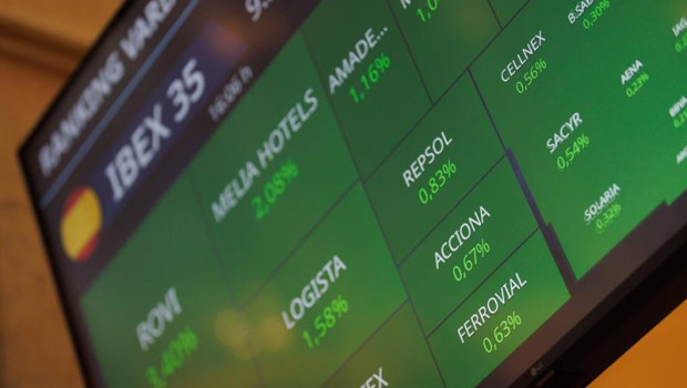 ep un panel del ibex 35 en el palacio de la bolsa a 13 de abril de 2023 en madrid espana