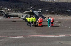 ep una de las migrantes rescatadas al sur de el hierro es evacuada a tenerife en estado critico