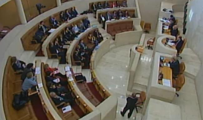 Votación del Presupuesto de Cantabria para 2015 | PARLAMENTO DE CANTABRIA ep votacionpresupuestocantabria2015