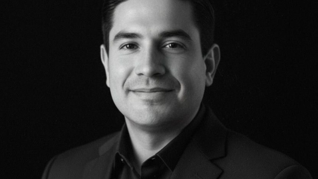 hctor manuel montero rodrguez lanza una gua para digitalizar pymes con objetivos claros