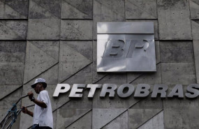 ep archivo   brasil  petrobras gana 6650 millones en el segundo trimestre y distribuira 5160