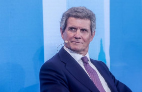 ep archivo el presidente de gestamp francisco riberas durante la mesa redonda sobre la ep archivo el presidente de gestamp francisco riberas durante la mesa redonda sobre la